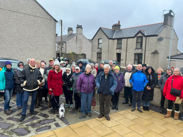 Virginia Crosbie MP with constituents on Brynsiencyn High Street.